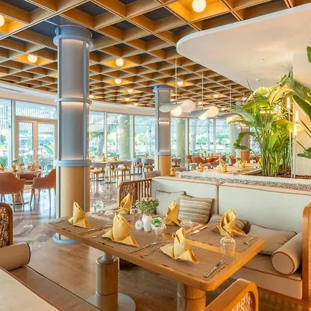 カリスタ ラグジュアリー 5*