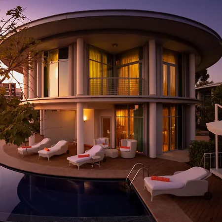 Calista Luxury Resort