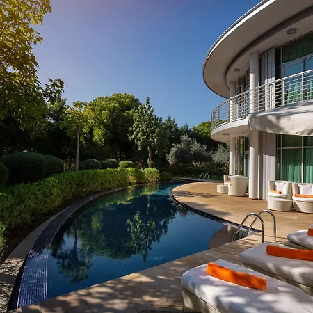 Calista Luxury