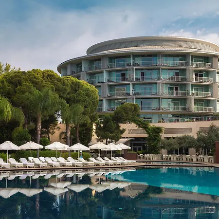 Calista Luxury