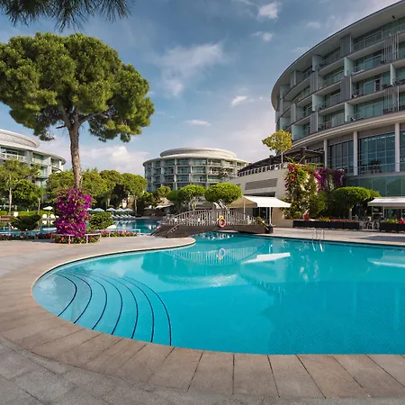 Calista Luxury