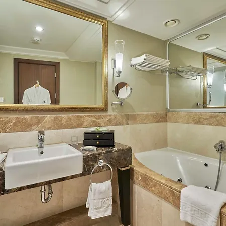Calista Luxury 5*
